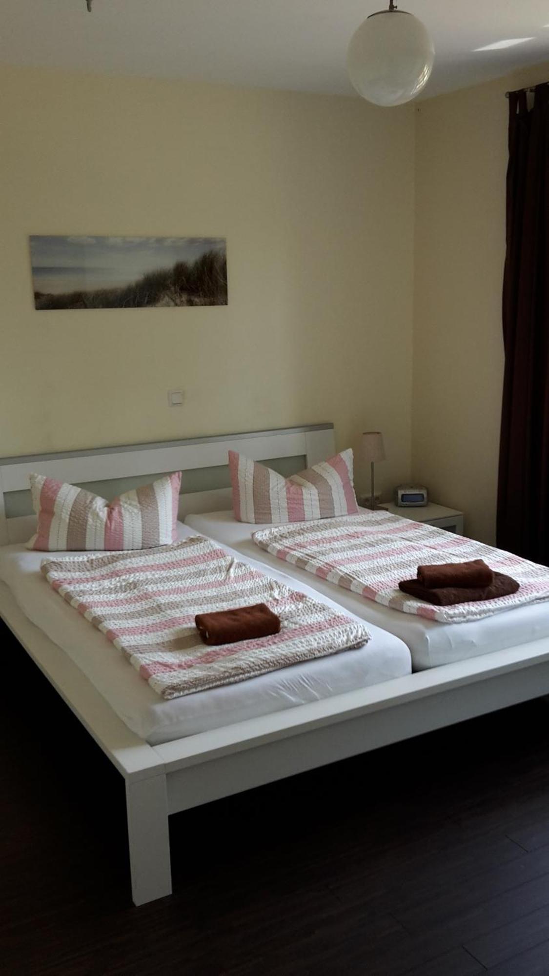 Haeuschen "Tante Waltraut" Villa Garz  Ngoại thất bức ảnh